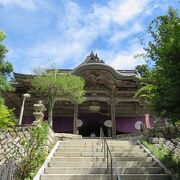 山奥に佇む謎に包まれたお寺