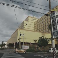 かなり大型のホテルです