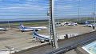 飛行機を身近にみると