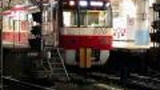 利用客はすくなめ