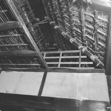 外から見ると平家だが、中二階と屋根裏もある