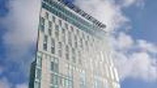 核テナントはホテルですが、気楽に利用可能なお店も