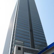 名古屋駅直結の高層ビル