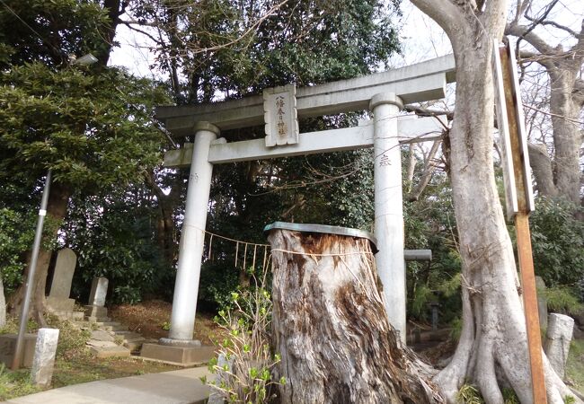 八幡春日神社