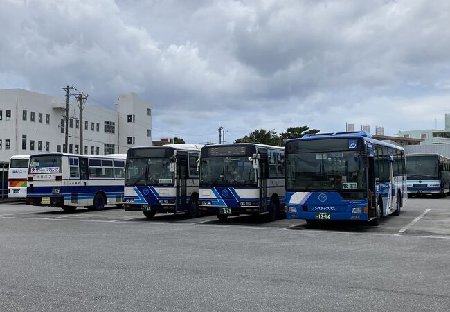 昭和の雰囲気を残すバスターミナル