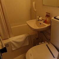 ビジネスホテルとしては平均的なバスルーム