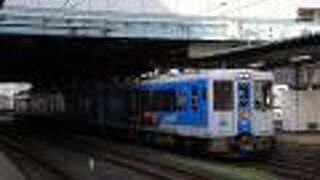 途中駅での切り離し