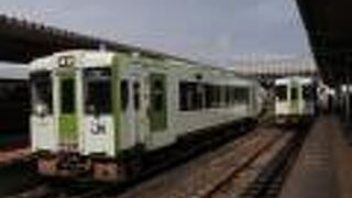 ボックスシートとロングシート