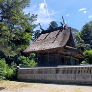 隠岐づくりの立派な本殿