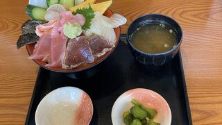 新山口駅の新幹線口でランチ