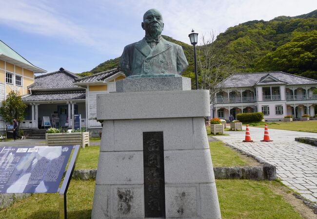 何かと熊本に縁のある人物