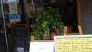 オステリア・エッコ