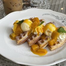 マンゴーワッフル