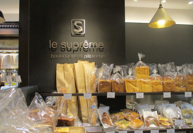 Le Supreme ジェイアール名古屋高島屋店