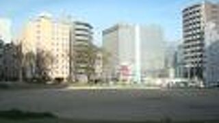 出来町公園の九州鉄道発祥の地の碑を見逃しました