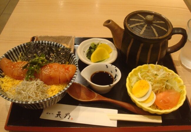 はかた天乃の明太丼