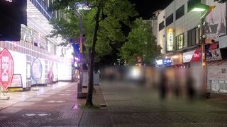 平日の20時過ぎは人通りも結構多かった