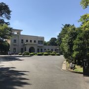 アールデコ様式の美術館