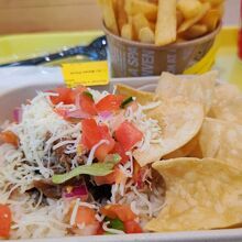 Guzman y Gomez FOOD&TIME ISETAN アトレ品川店