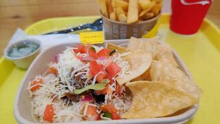 Guzman y Gomez FOOD&TIME ISETAN アトレ品川店