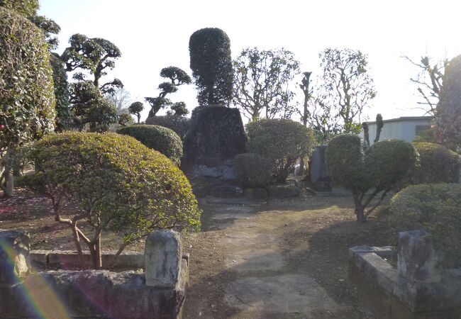 石井の営所(島広山)