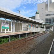 境港駅に隣接