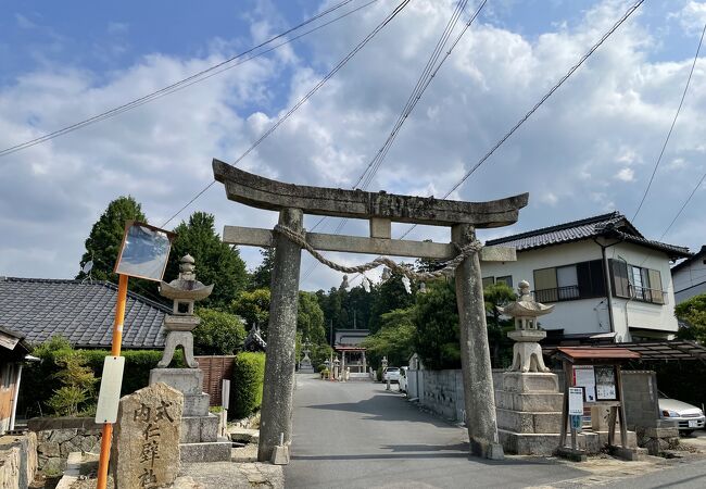 仁壁神社