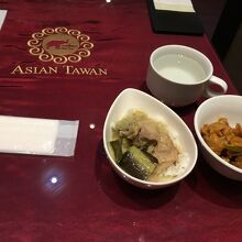 ASIAN TAWAN168 カレッタ汐留店