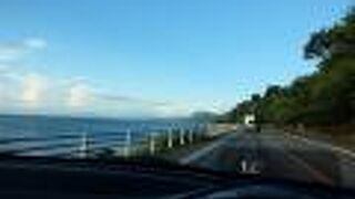 どの時間を走っても晴れの日は快適ですが、やはり夕焼けの中は格別でした