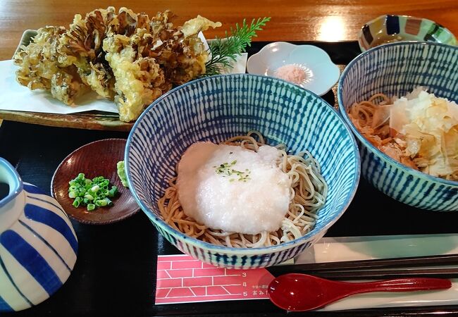 自然の音と蕎麦を楽しむ