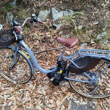 小谷城の番所跡まで電動レンタサイクルで行きました。