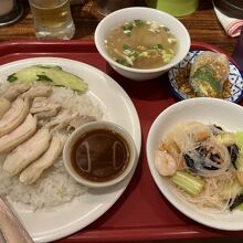 カオマンガイのランチ