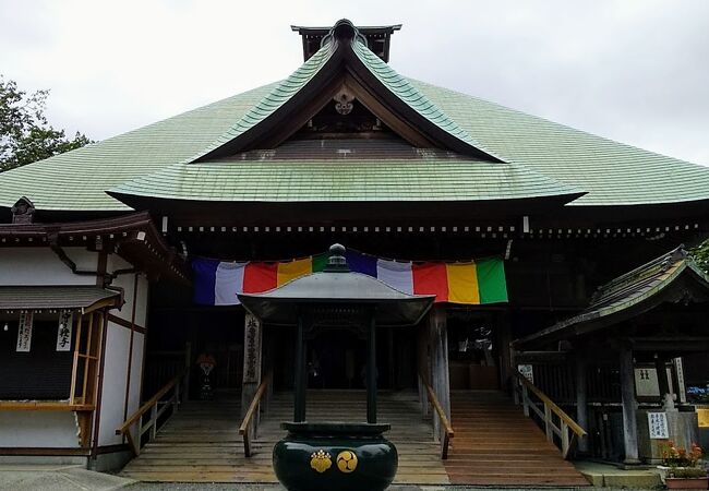 関東を代表する鉈彫りの観音さま「弘明寺観音」(重文)