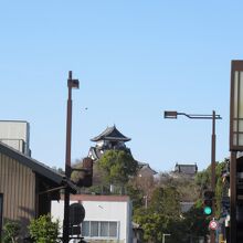 本町通から見えた犬山城