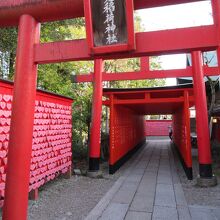 犬山城から戻って鳥居を