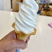 神津牧場の牛乳を使ったソフトクリームがお勧めです