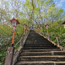 高山稲荷神社