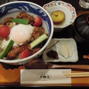 リーズナブルに黒豚が食べれるたまらん丼