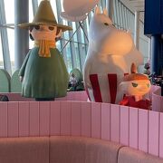 ヘルシンキ・ヴァンター国際空港　ショップ袋　ムーミン フィンランド旅行 最後にヘルシンキヴァンター空港のムーミン