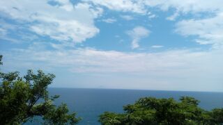 稲取龍宮の岬に