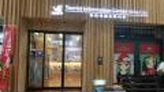 竿灯祭りの日はカウンターも。