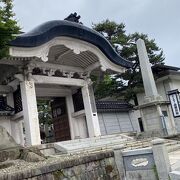 日本最初のコンクリート寺院