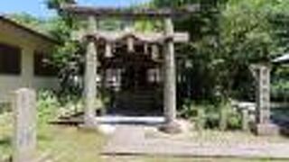 京都の街が観光で繁栄しますように、の神社です