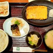 お味噌汁が美味しい、ヘルシーな定食屋さんです♪