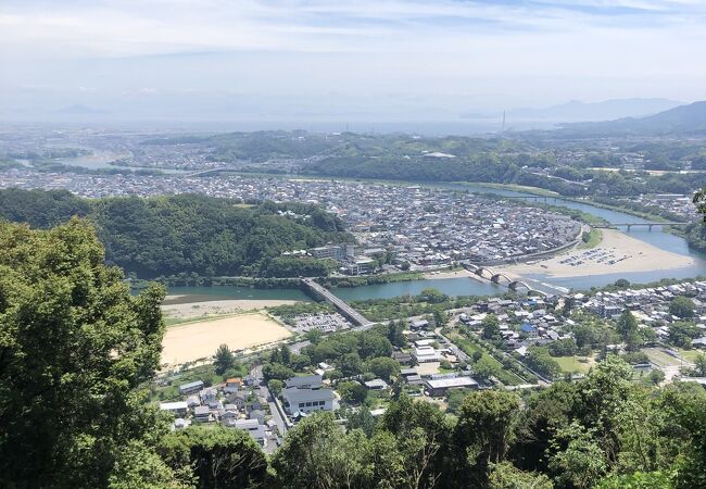 山頂からの景色です