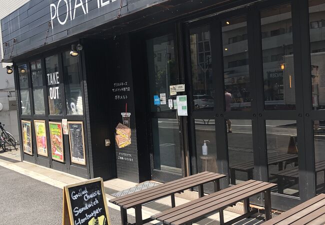 チーズ好きはマストで