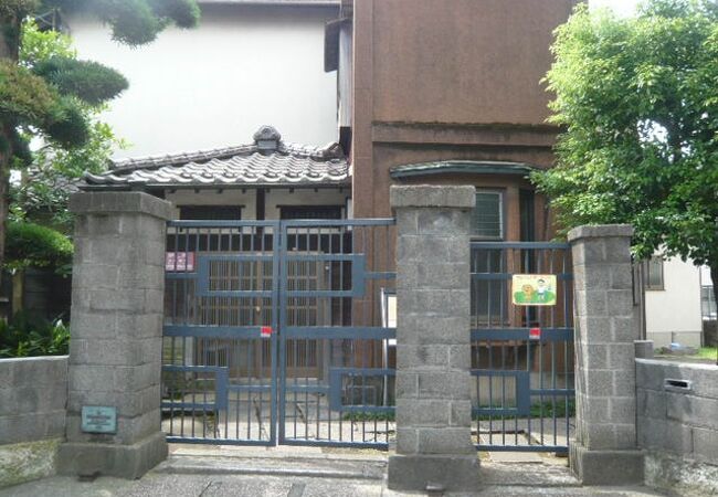 川口市母子父子福祉センター(旧鋳物問屋鍋平別邸)