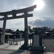広島城に隣接する護国神社