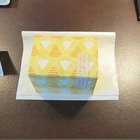 プチギフトは地元の有名企業「天乃屋」の歌舞伎揚げ