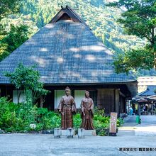 旅館　鶴富屋敷